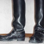 harness boots[edit] VURBMQY